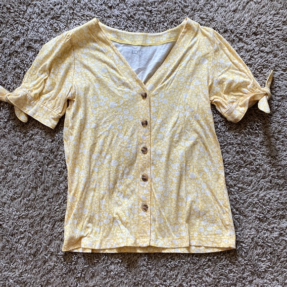 LOFT Tops - LOFT Women’s Tie-Sleeve Blouse